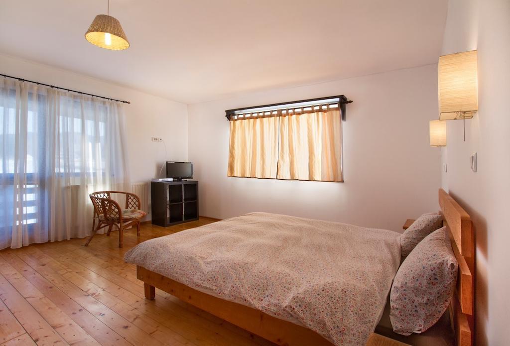 Casa Georgescu Hotel Rîşnov Bilik gambar