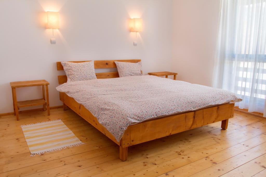 Casa Georgescu Hotel Rîşnov Luaran gambar